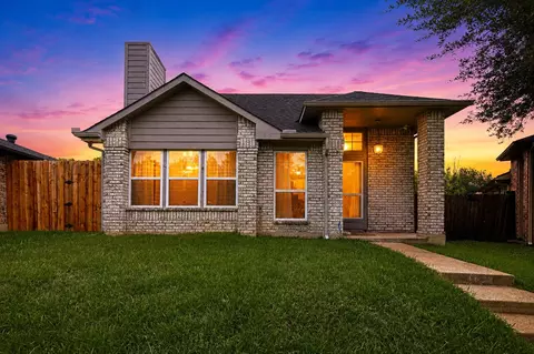 1609 Savannah St, Mesquite, TX 75149