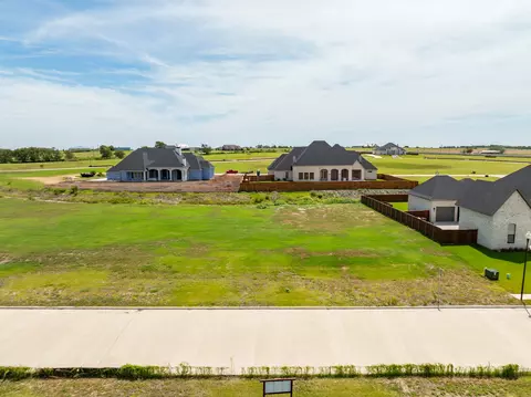 125 Sunflower St, Lorena, TX 76655 photo 3