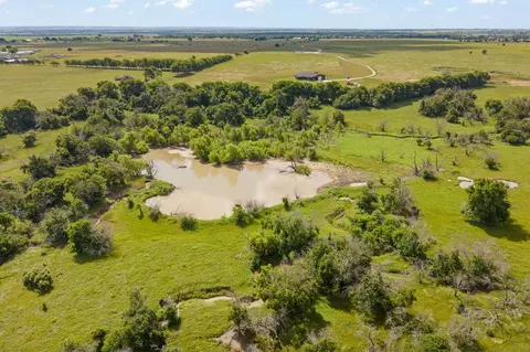 10517 County Road 418, Grandview, TX 76050