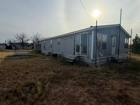 201 Pine Rd, Big Spring, TX 79720 photo 2