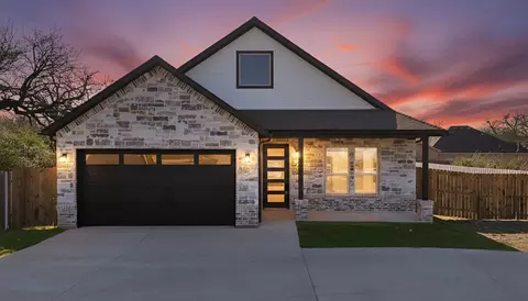 4754 Ramey Ave, Fort Worth, TX 76105