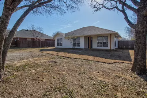 651 Lakeshore Blvd, Oak Point, TX 75068