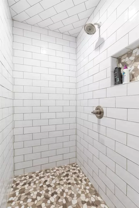Bath - 3418 Double Eagle Ln, Abilene, TX 79606 photo 8 of 8
