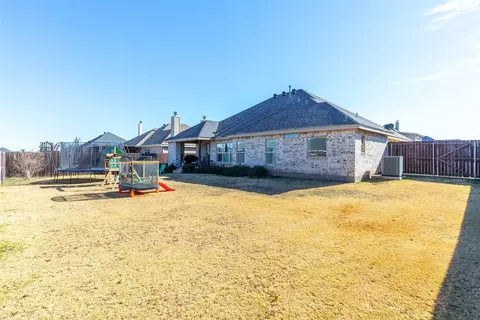 Exterior - 3418 Double Eagle Ln, Abilene, TX 79606 photo 5 of 7