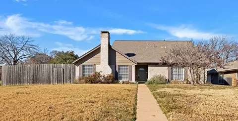 1515 Englecrest Dr, Richardson, TX 75081