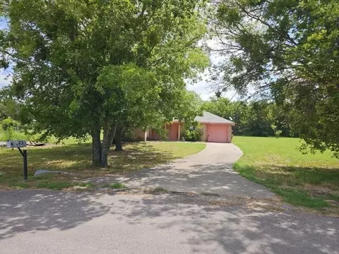 7933 N Cole St, Nevada, TX 75173