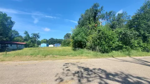 117 Osage Dr, Mabank, TX 75156