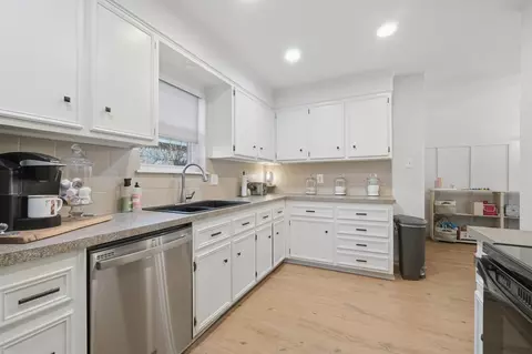 Kitchen - 2833 Stonecrest Dr, Abilene, TX 79606 photo 1 of 5