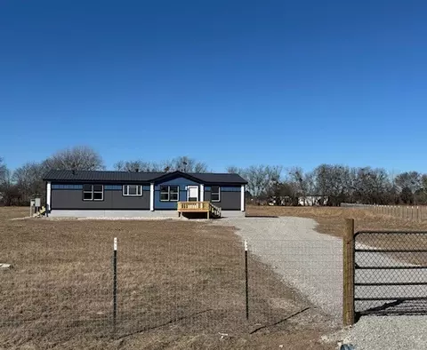 8391 Alice Cir, Quinlan, TX 75474