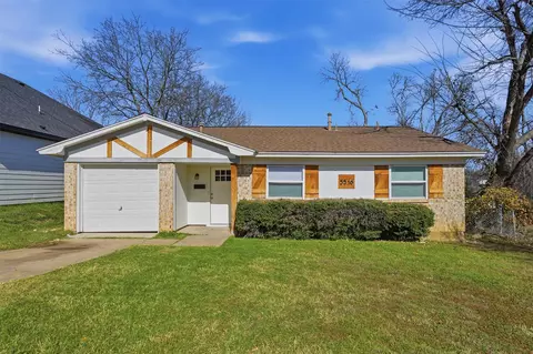 5516 Goodman Ave, Fort Worth, TX 76107