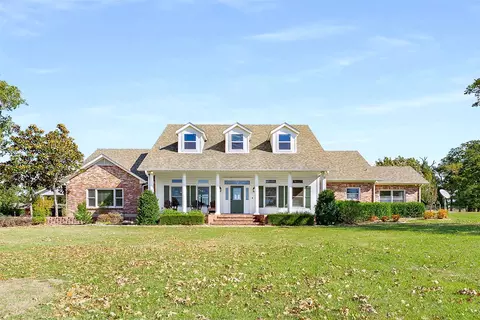 11631 Hiram Rd, Wills Point, TX 75169