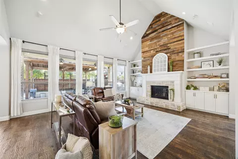 Living - 1402 Devonshire Dr, Celina, TX 75009 photo 2 of 2