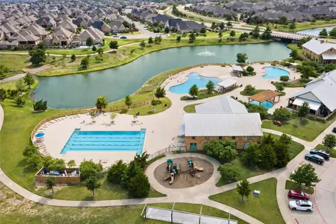 View/Area - 1402 Devonshire Dr, Celina, TX 75009 photo 3 of 5