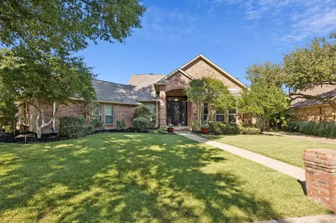 2424 Cross Timbers Trl, Arlington, TX 76006