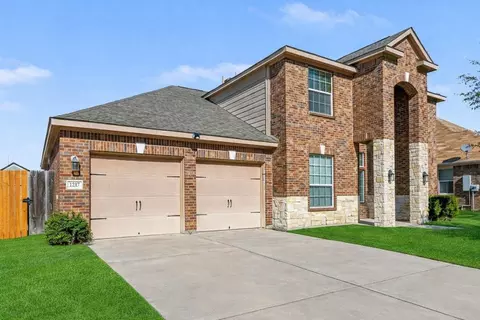 2717 Aspenhill Dr, Denton, TX 76209