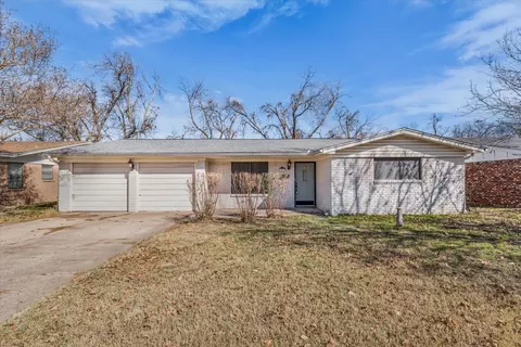1007 N 57th St, Waco, TX 76710
