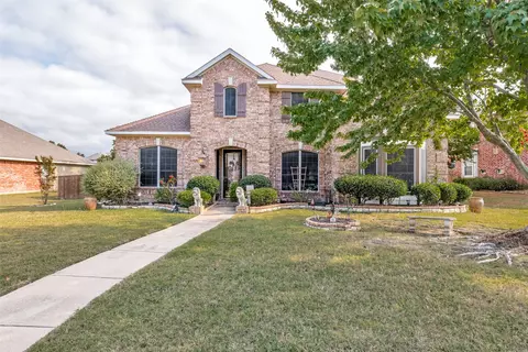 1610 Skyline Dr, Garland, TX 75043
