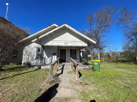 419 Coleman St, Marlin, TX 76661