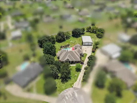 13901 Barrett Springs Ct, Haslet, TX 76052