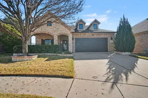 9536 Brittlebrush Trl, Fort Worth, TX 76177