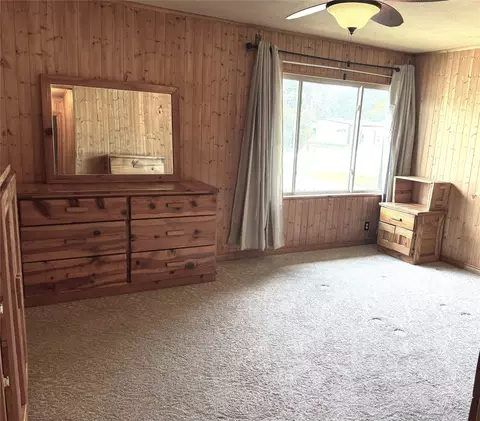 Bedroom - 2015 E 5th St, Tyler, TX 75701 photo 6 of 9
