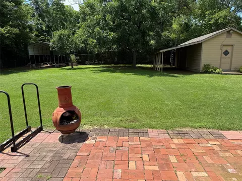 Exterior - 2015 E 5th St, Tyler, TX 75701 photo 2 of 7