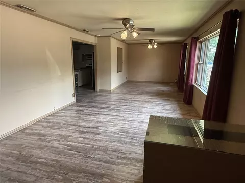 Living - 2015 E 5th St, Tyler, TX 75701 photo 1 of 2