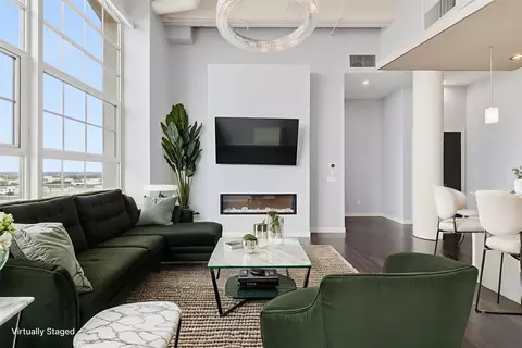 2600 W 7th St #1827, Fort Worth, TX 76107
