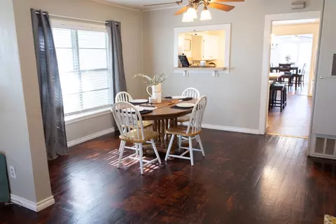 Dining - 702 E Gilbert, Henrietta, TX 76365 photo 1 of 2