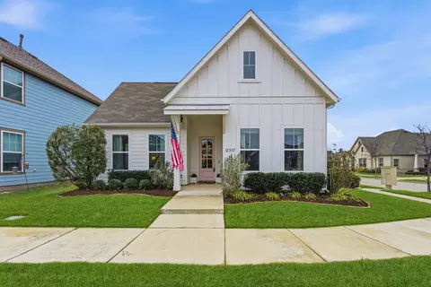 9317 Crockett Dr, Rowlett, TX 75089