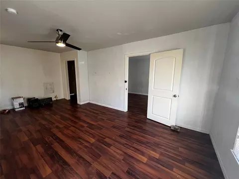 612 E Gandy St, Denison, TX 75021 photo 2