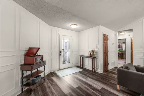 Entry Way - 107 Springridge Ln, Euless, TX 76039 photo 1 of 1