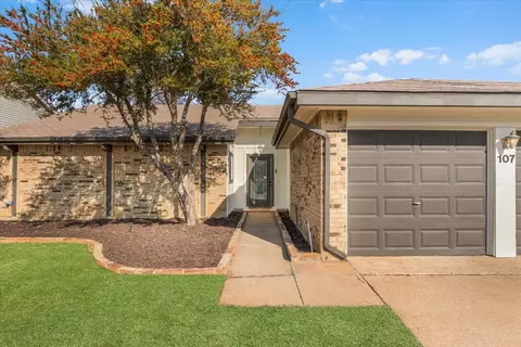 Exterior - 107 Springridge Ln, Euless, TX 76039 photo 3 of 8