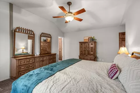 Bedroom - 107 Springridge Ln, Euless, TX 76039 photo 4 of 5