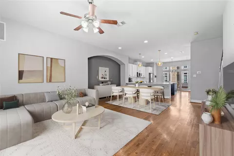 907 City Side Ln, Dallas, TX 75201