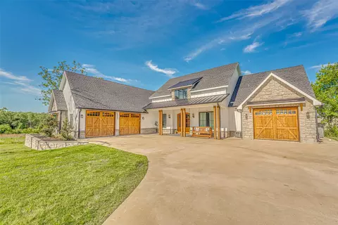 5523 Lakeshore Ct, Log Cabin, TX 75148