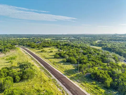 1086 Creek Crossing Rd, Nemo, TX 76070