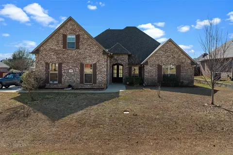 3028 Sagefield Ln, Haughton, LA 71037