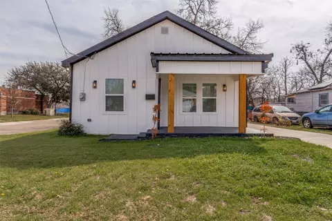 2332 Poplar St, Dallas, TX 75215