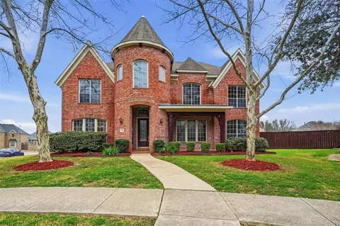222 River Birch Trl, Garland, TX 75040