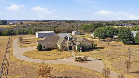 3506 Hopper Ct, Granbury, TX 76048