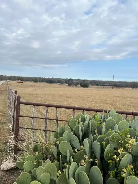 655 County Road 221, Stephenville, TX 76401