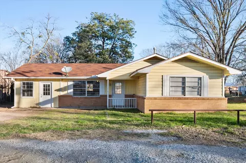 426 Bond St, Fairfield, TX 75840