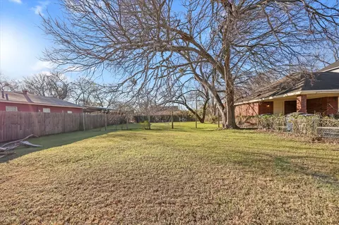 1934 Leath St, Dallas, TX 75212
