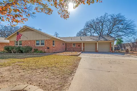 7112 Hightower St, Fort Worth, TX 76112