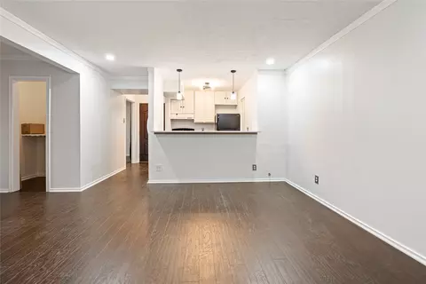 4323 Brown St #139, Dallas, TX 75219