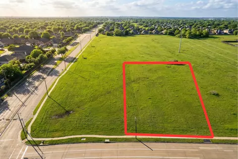 908 Polo Rd, Grand Prairie, TX 75052