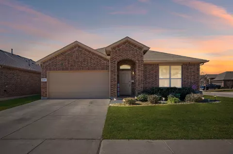 4300 Chicory Ct, Denton, TX 76210