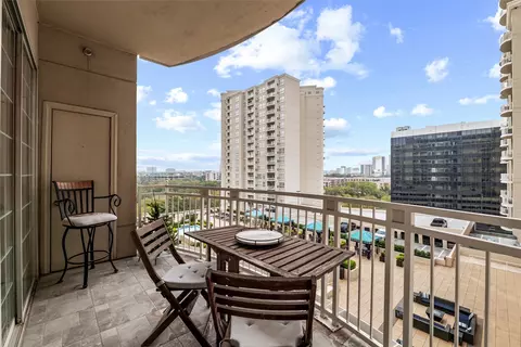 3225 Turtle Creek Blvd #829, Dallas, TX 75219