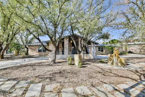 712 Squaw Creek Rd, Willow Park, TX 76087